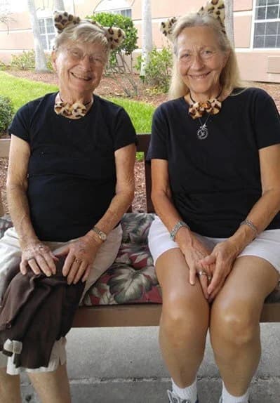 senior ladies smiling at Savannah Court of Brandon, Florida